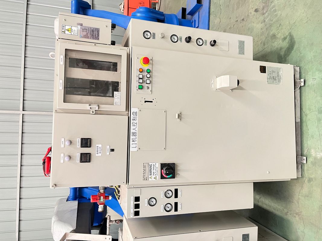 ใช้ Yaskawa EPX2900 แขนหุ่นยนต์ฉีดพ่นอัตโนมัติ 6 แกนพร้อมอุปกรณ์ป้องกันการระเบิด