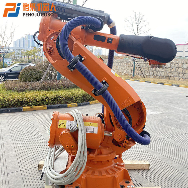 หุ่นยนต์ ABB ที่ใช้ในอุตสาหกรรม ABB6640-235 / 2.55 สำหรับการจัดการแท่นวางสินค้าแบบจุดเชื่อม