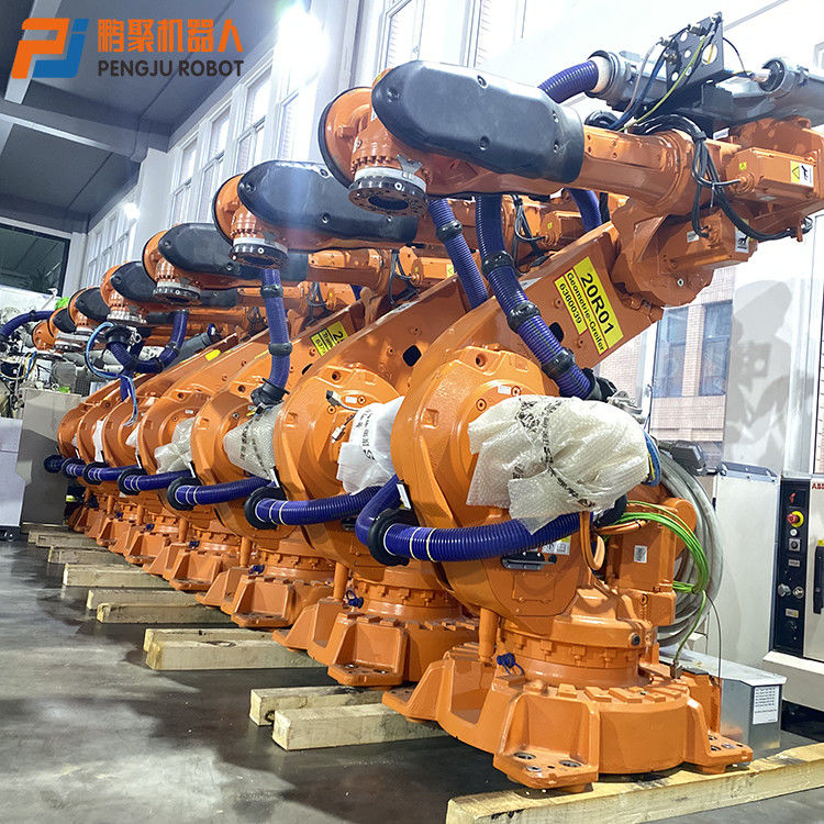 หุ่นยนต์ ABB ที่ใช้ในอุตสาหกรรม ABB6640-235 / 2.55 สำหรับการจัดการแท่นวางสินค้าแบบจุดเชื่อม