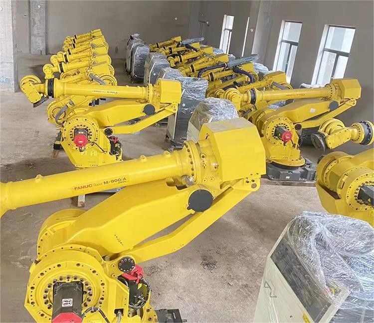 Fanuc R-2000iB-210F เครื่องสอดสัดจุด ปรับปาเลติซิ่ง โหลดและปลดหุ่นยนต์ การทํางาน