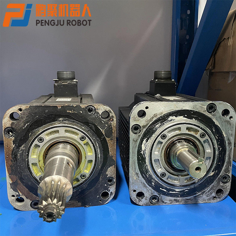 มือสอง Yaskawa 3700W เซอร์โวมอเตอร์ SGMRS-37A2A-YR11 นำเข้าต้นฉบับ