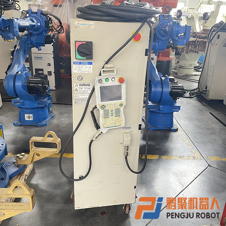 Yaskawa ES165D Robotic Factory Arm การเชื่อมอัตโนมัติ 6 Axis Arc Welding Manipulator