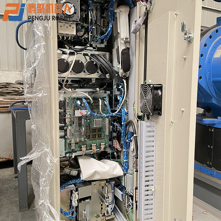 Yaskawa ES200D หุ่นยนต์เชื่อมจุดอัตโนมัติ 6 แกนเต็มรูปแบบพร้อมช่วงแขน 2650 มม