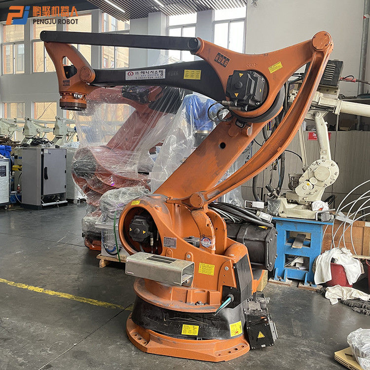 Kuka KR100-2PA หุ่นยนต์วางพาเลทสี่แกนพร้อมช่วงแขน 3200 มม. รับน้ำหนัก 500 กก.