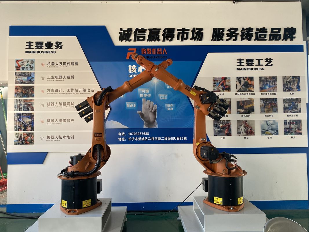 Kuka KR16-3 16kg ภาระประโยชน์ 1611mm ติดโปรแกรมเพดานการติดตั้ง โรบอตปั๊มสําหรับยืดหยุ่นและ Arc ปั๊มประกอบการปั๊มเคลือบ เครื่องตัด เครื่องบรรทุก