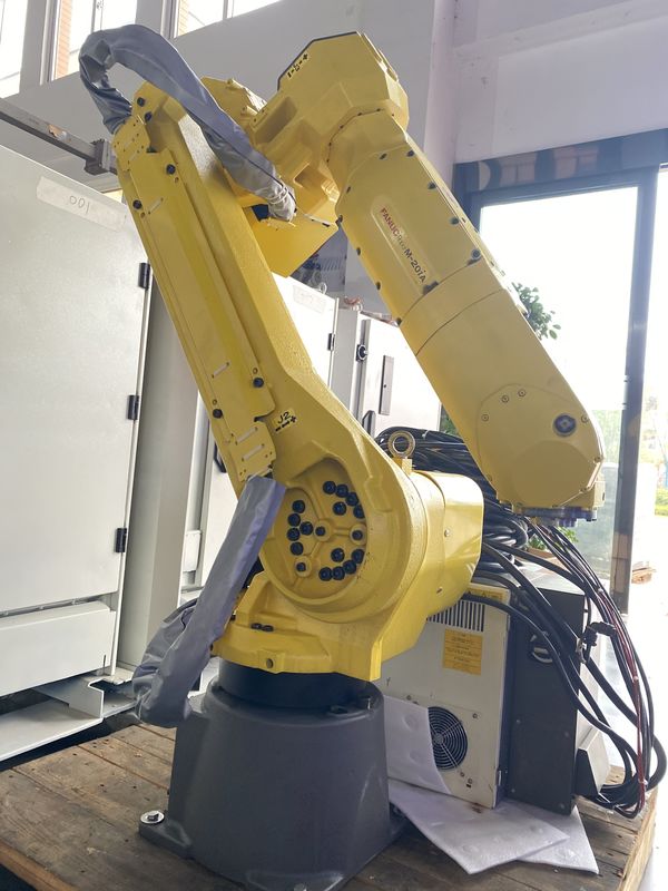 Fanuc 20iA ± 0.07mm รอบคราวอาร์คปั่นหุ่นยนต์ 20KG ภาระประโยชน์ 1811 มม
