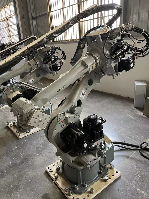 MH50 โรบอต YASKAWA ที่ใช้ ± 0.07 มิลลิเมตร