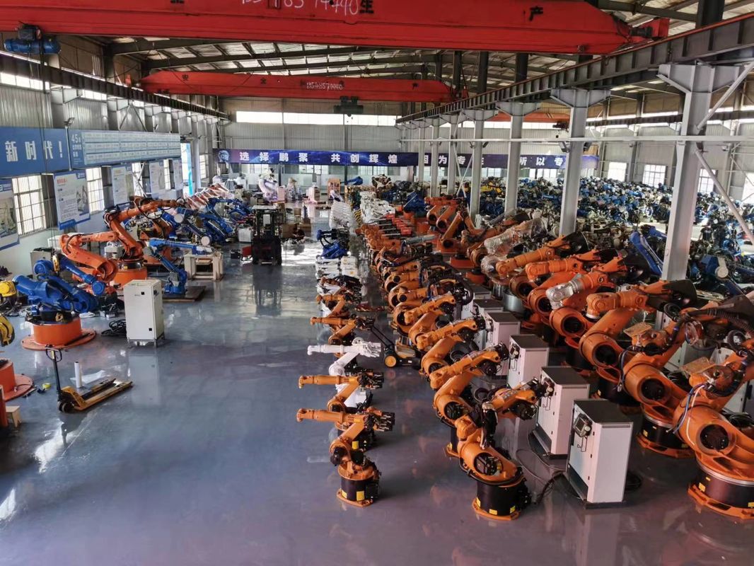 Yasakawa Es165d โรบอตปั่นจุดสําหรับสกัดอลูมิเนียม สายเหล็กอัดเหล็กเหล็กไร้สแตนเลส