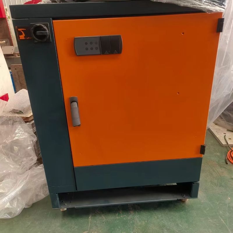 KR 510 R3080 palletizing robot t kuka อุตสาหกรรม 6-axis แขนเครื่องจักรกลและภาระประโยชน์ 500 kg อุตสาหกรรมหุ่นยนต์หุ่นยนต์ KUKA KR 510 R3080 เป็นหุ่นยนต์แขน 6 แกนที่ให้บริการภาระประโยชน์ 510 kg และ 3076 mm
