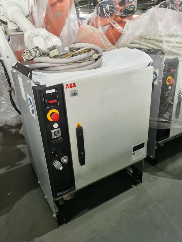ABB IRB 4600-40/2.05 IP67 6-Axis 40kg Mean Payload ABB Robot สําหรับการใช้งานเครื่องจักรในการบดและเลือกและวาง