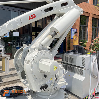 หุ่นยนต์อุตสาหกรรม ABB มือสอง IRB660-250 3.15 แขนหุ่นยนต์ ABB สี่แกน