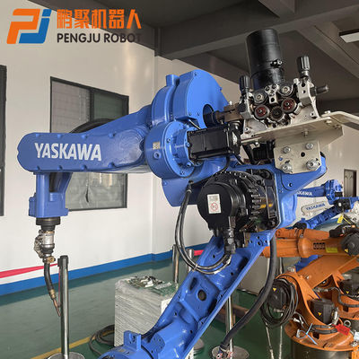 อัตโนมัติอุตสาหกรรมทําให้เป็นไปได้ด้วยหุ่นยนต์ YASKAWA ที่ใช้ โปรแกรมสมาร์ทโฟน พบ Yaskawa MA1400: ความแม่นยํา - การเชื่อมแบบขับเคลื่อน