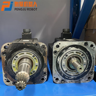 มือสอง Yaskawa 3700W เซอร์โวมอเตอร์ SGMRS-37A2A-YR11 นำเข้าต้นฉบับ
