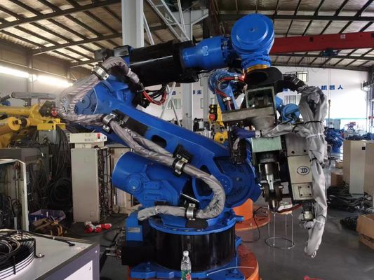 2650mm Reach And Repeatability ±0.2mm เครื่องเชื่อมจุดอัตโนมัติ Yaskawa ES200D สําหรับการเชื่อมอุตสาหกรรม
